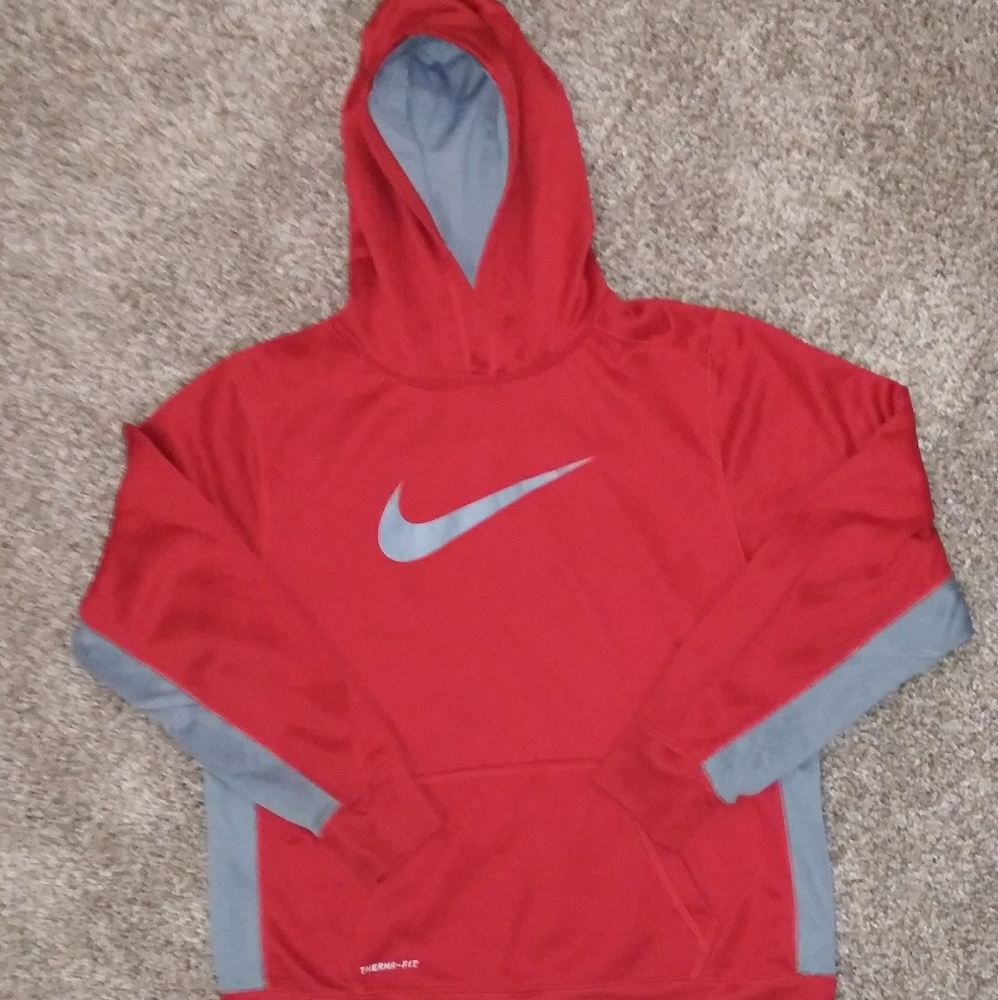 Nike Therma-fit Hooded Sweatshirt